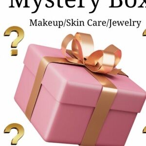 Makeup/ jewelry mystery box